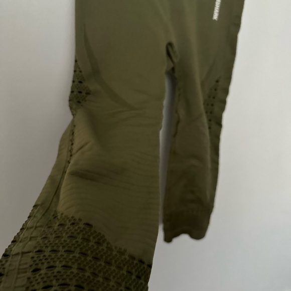 Gymshark Leggings Energy Seamless Cropped Leggings Olive Green Athletic Gym - Picture 9 of 13